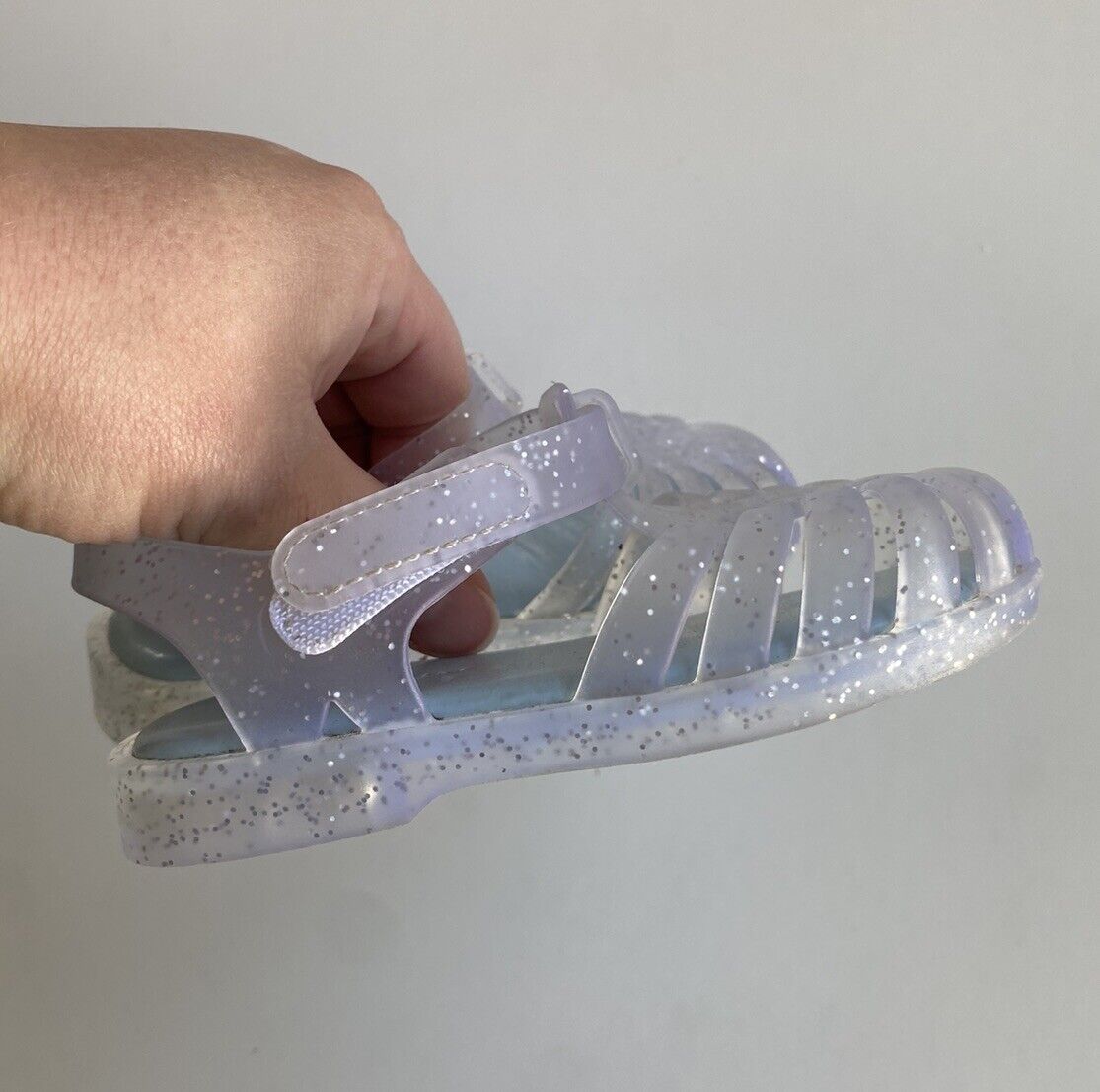 Clear shoes for fashion kids