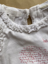 Load image into Gallery viewer, Purebaby Girl Size 000 White Singlet Bodysuit Red Birds Ruffles GUC