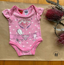 Load image into Gallery viewer, Superman baby girl size newborn Superbaby pink t-shirt bodysuit glitter, VGUC