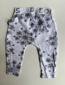 Bonds baby size 3-6 months white black silver stars leggings, VGUC