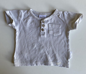 Aster & Oak baby size 6-12 months grey short sleeve t-shirt top pocket, VGUC