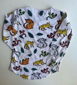 Walnut baby size 18-24 months white jungle animals long sleeve top, GUC