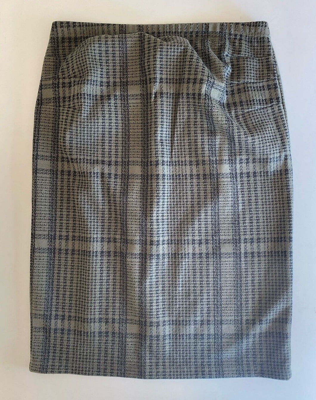 Mama-licious maternity size M women's green black plaid pencil skirt, VGUC