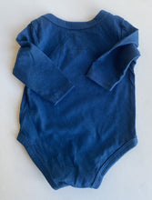 Load image into Gallery viewer, Nike baby size 0-3 months blue long sleeve bodysuit t-shirt logo, VGUC
