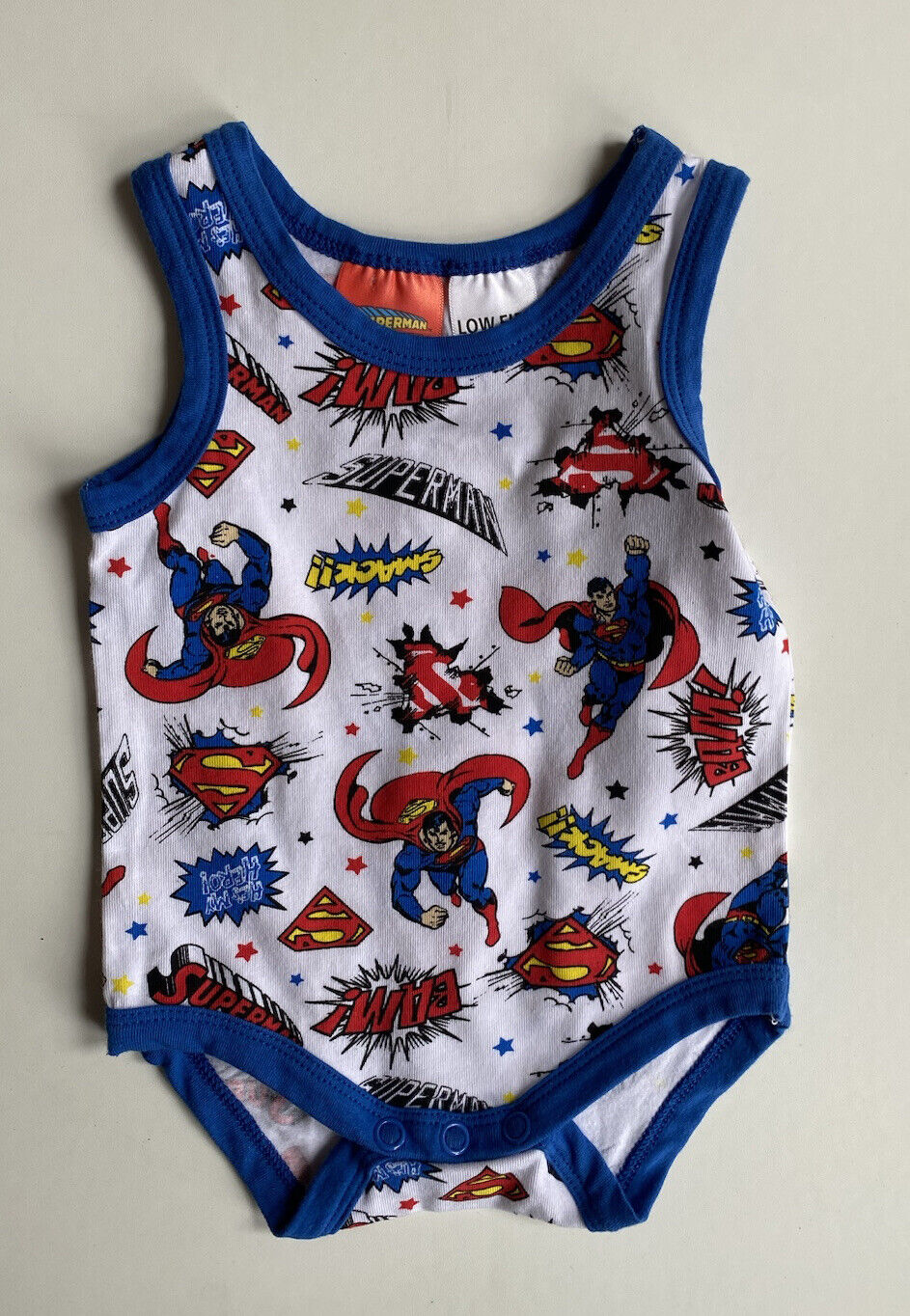 Superman baby boy size 0-3 months white blue red tank bodysuit, EUC
