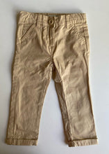 Load image into Gallery viewer, Lily &amp; Dan baby boy size 12-18 months light brown pull on chino pants, VGUC
