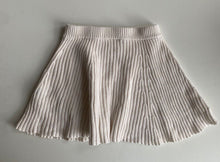 Load image into Gallery viewer, Seed kids girls size 5-6 white cream ribbed knitted circle skirt, VGUC
