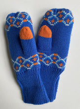 Load image into Gallery viewer, Hatley kids size 4-5 blue orange dinosaur knitted gloves mittens, EUC
