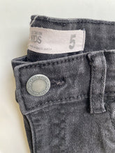 Load image into Gallery viewer, Cotton On Kids size 5 black straight leg denim jeans pants, VGUC
