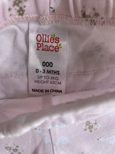 Ollie's Place baby girl size 0-3 months pink footed leggings swans, VGUC