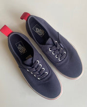 Load image into Gallery viewer, VANS kids size US 3/EUR 34 navy blue pull on canvas sneakers shoes, EUC
