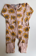 Load image into Gallery viewer, 46947790
