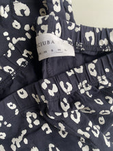 Load image into Gallery viewer, Decjuba kids girls size M (12 years) navy blue white leopard print leggings VGUC
