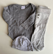 Load image into Gallery viewer, Target baby size 0-3 months grey bodysuit top leggings beanie set, VGUC
