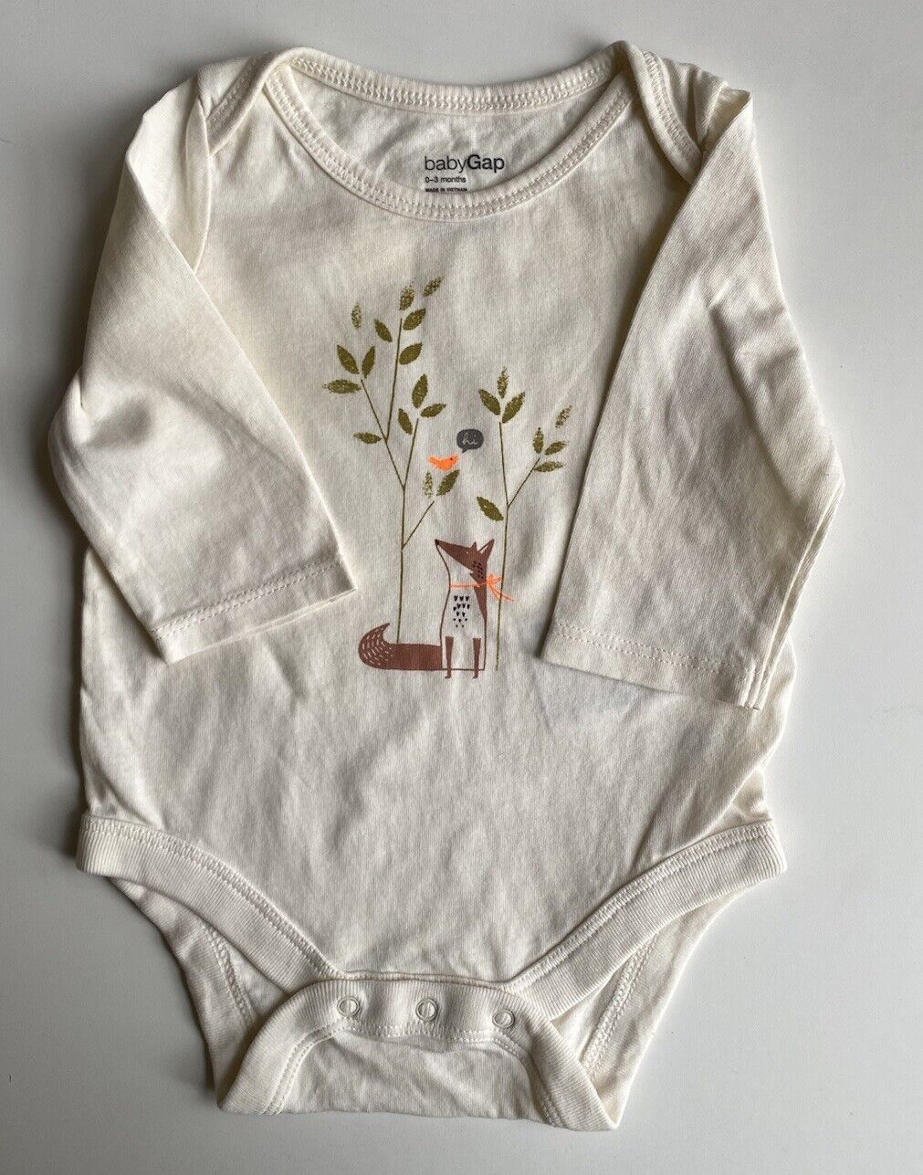 GAP baby size 0-3 months white fox long sleeve bodysuit top, VGUC