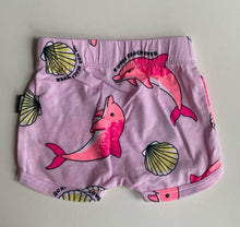 Load image into Gallery viewer, Bonds baby girl size 0-3 months pink dolphin shell shorts bottoms, EUC
