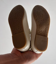 Load image into Gallery viewer, 46643325
