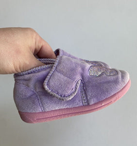 Ciao kids girls toddler size 6 purple fluffy slippers shoes butterflies, GUC