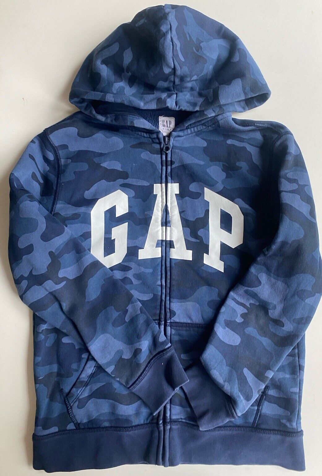 GAP kids boys size XXL (14-16) blue camo zip up hooded logo jumper, VGUC