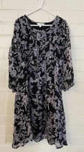 Load image into Gallery viewer, Ripe women&#39;s size M maternity black white floral long sleeve dress, GUC
