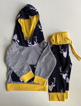 Load image into Gallery viewer, Unbranded baby size 80 (12-18 months) blue grey deer jumper pants set, VGUC
