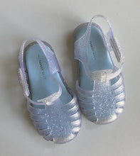 Load image into Gallery viewer, Target kids girls size 6 clear silver glitter jelly sandals shoes, VGUC
