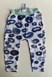 Bonds baby size 18-24 months blue white spotted leggings, VGUC