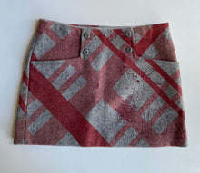 Load image into Gallery viewer, OILILY kids girls size 5 years grey red wool blend skirt deer pockets, EUC
