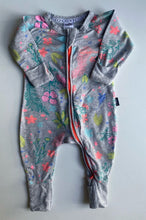 Load image into Gallery viewer, Bonds baby girl size 0-3 months zippy wondersuit grey pink floral, VGUC
