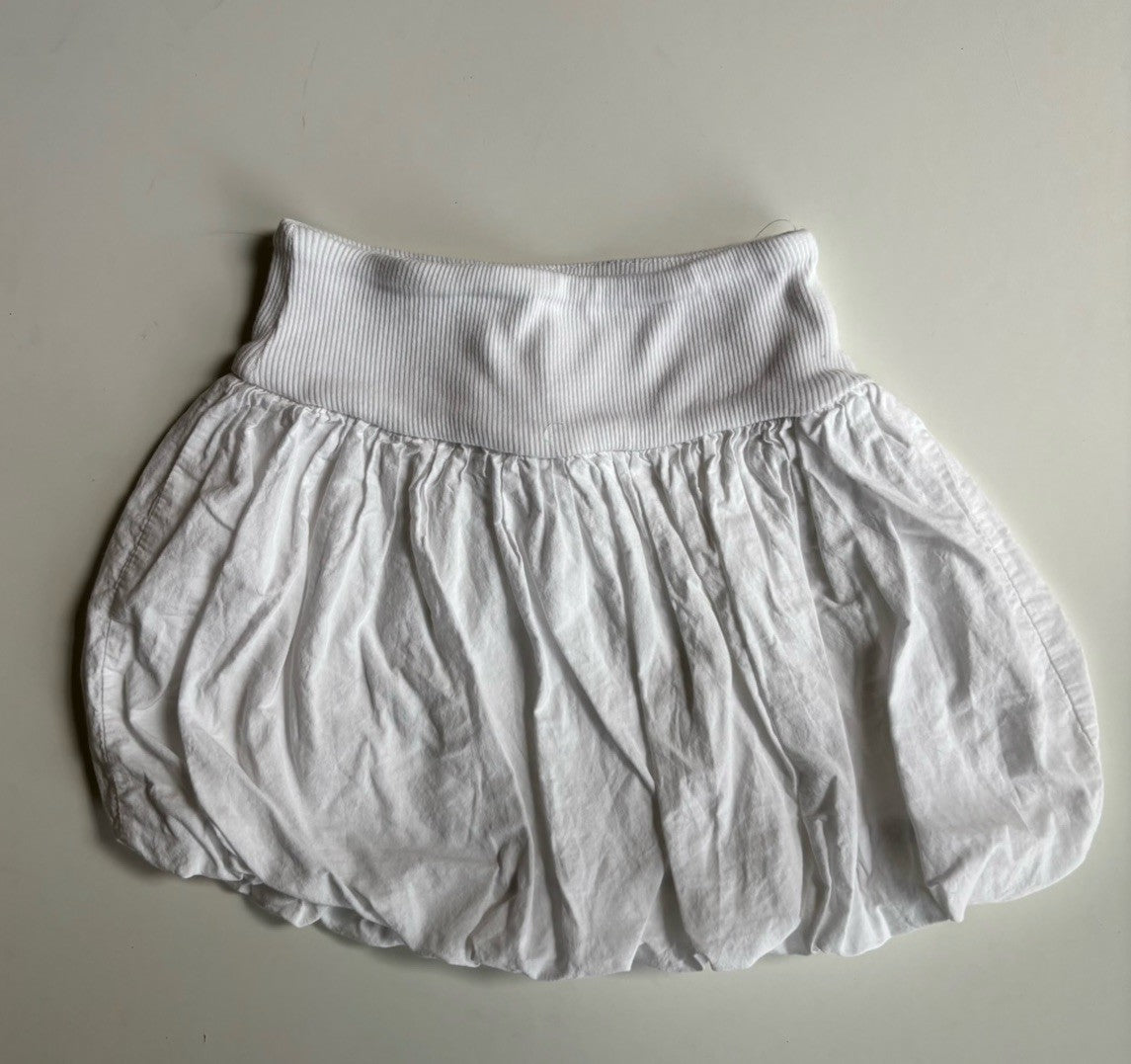 Zara kids girls size white bubble mini skirt, VGUC