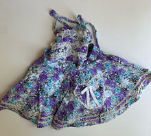 Load image into Gallery viewer, Sazzy Li the Label baby girl size 12-18 months purple floral dress, VGUC
