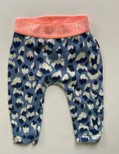 Load image into Gallery viewer, Bonds baby size 0-3 months blue white leopard print leggings pants, VGUC
