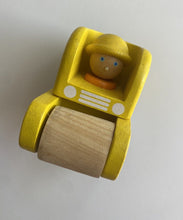 Load image into Gallery viewer, Pintoy wooden yellow construction vehicle roller, VGUC
