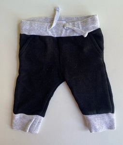 Minifin baby size 0-3 months black grey drawstring track pants bear face, VGUC