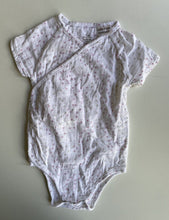 Load image into Gallery viewer, Aden + Anais baby girl size 3-6 months white wrap bodysuit top hearts, VGUC
