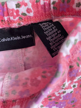 Load image into Gallery viewer, Calvin Klein Jeans baby girl size 3-6 months pink floral leggings pants, VGUC
