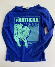 Load image into Gallery viewer, H&amp;M kids size 7-8 blue green long sleeve t-shirt tiger, VGUC
