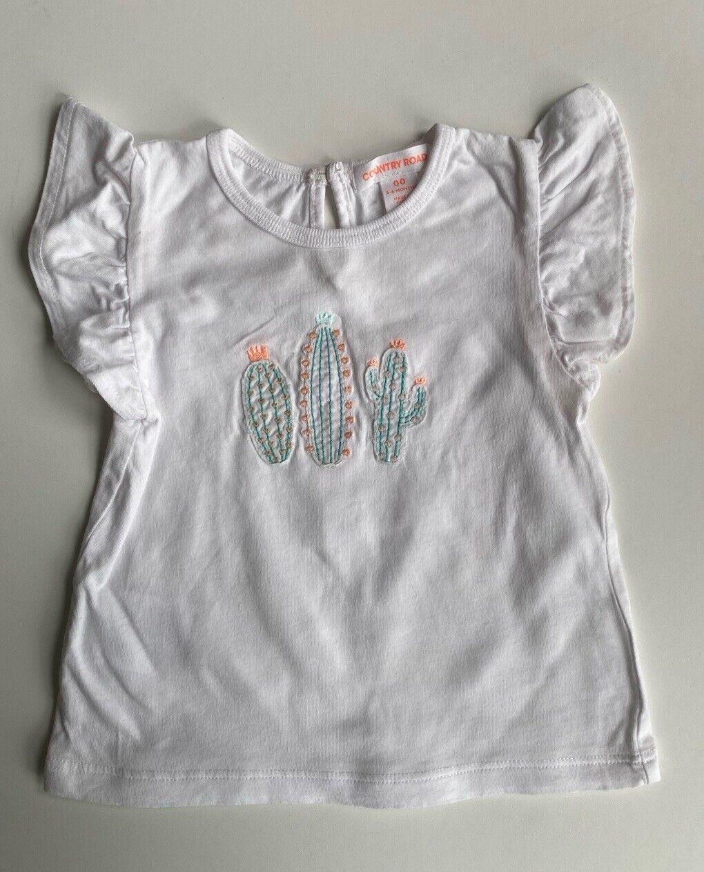 Country Road baby girl size 3-6 months white short sleeve top cactus, VGUC