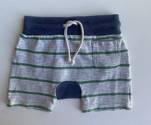 Country Road baby size 3-6 months grey green stripe elastic waist shorts, VGUC