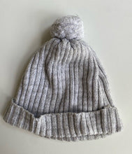 Load image into Gallery viewer, Purebaby baby size Small grey ribbed beanie pom pom, VGUC
