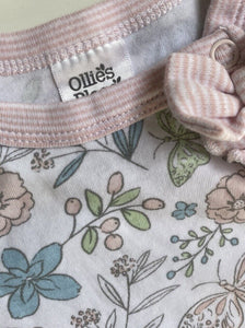 Ollie's Place baby size 0-3 months pink white one-piece floral butterfly, VGUC