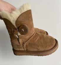 Load image into Gallery viewer, UGG Auzland Sheepskin kids size AU 5/6 brown slippers boots buttons, VGUC
