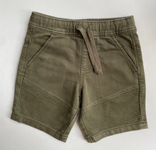 Load image into Gallery viewer, Target kids boys size 6 olive green denim stretch shorts, VGUC
