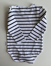 Load image into Gallery viewer, Bonds baby size 0-3 months black white stripe long sleeve bodysuit top, VGUC
