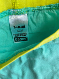 Bonds baby size 3-6 months green leggings pants, VGUC