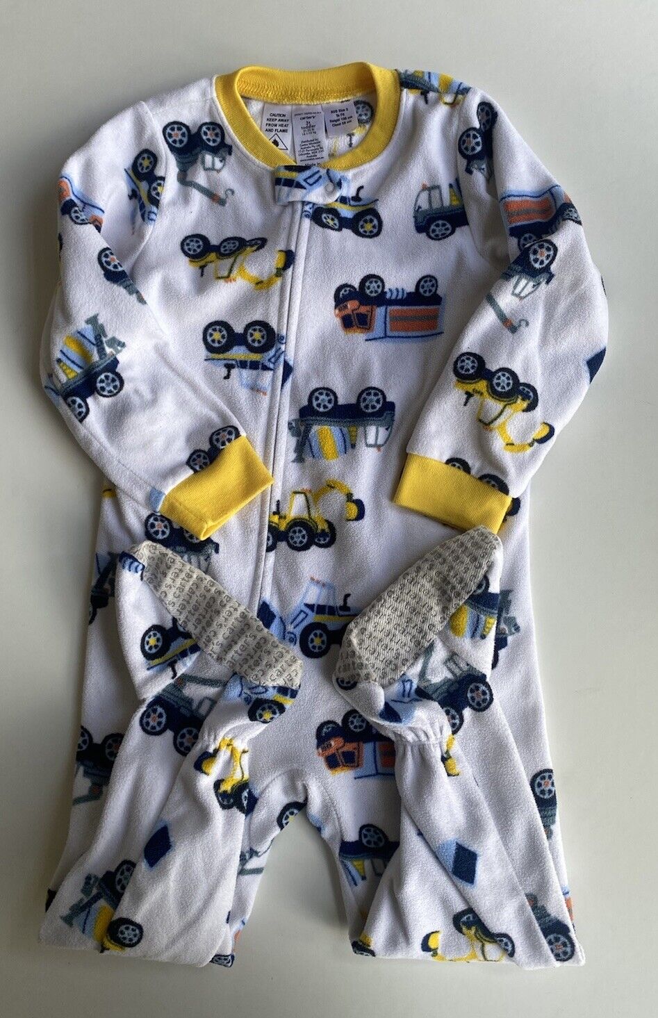 Carter's kids boys toddler size 3 white yellow vehicles one piece PJs, VGUC