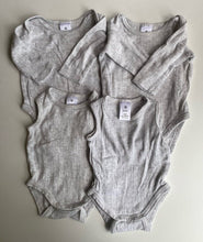 Load image into Gallery viewer, Target baby size 0-3 months x4 grey bodysuit tops tanks long sleeve, VGUC
