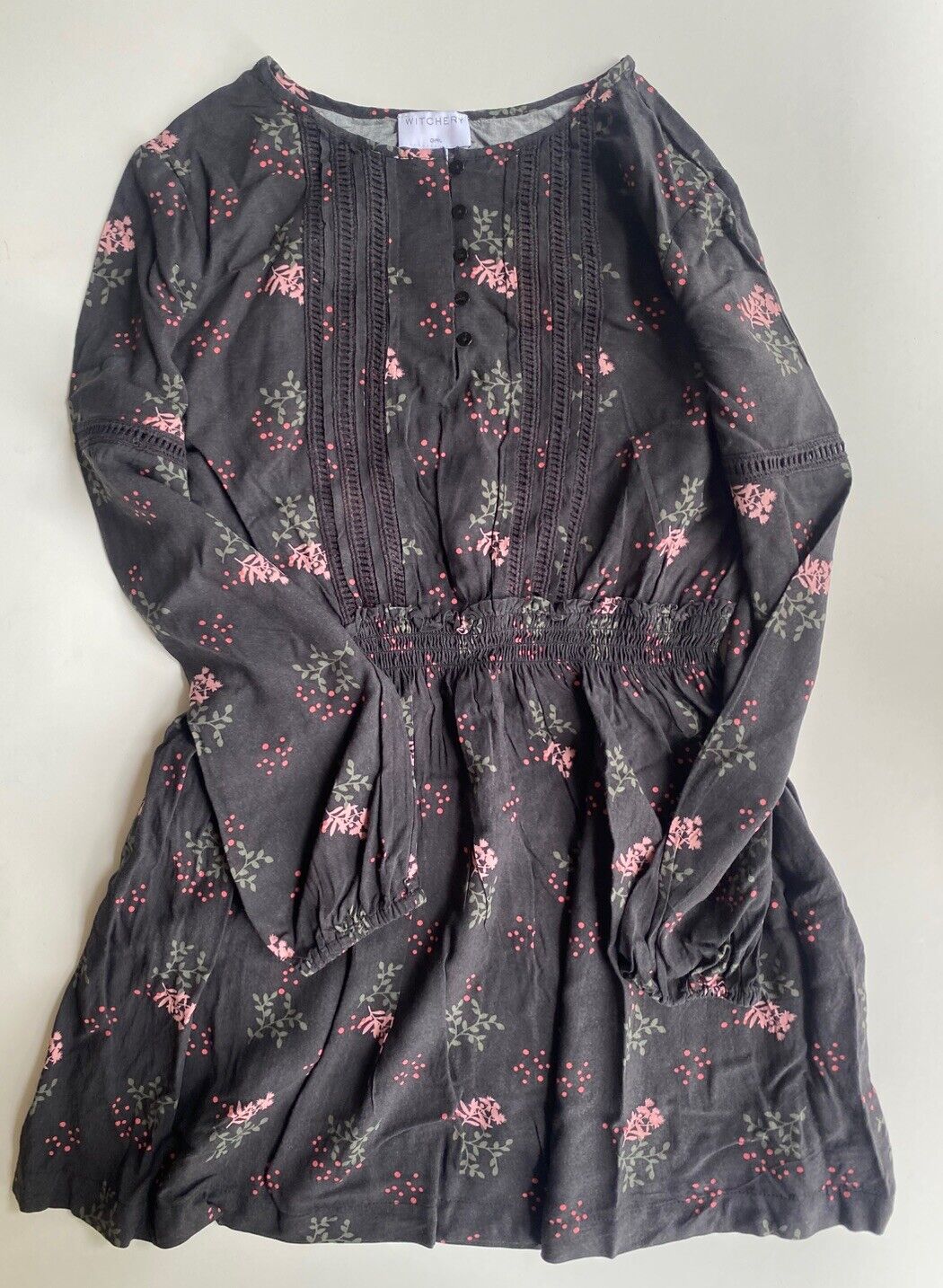 Witchery kids girls size 10 black pink floral long sleeve dress, VGUC