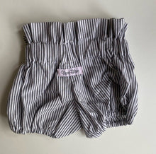 Load image into Gallery viewer, Unbranded baby girl size 0-3 months grey white stripe bloomers shorts, VGUC
