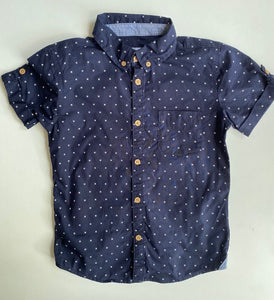 Target kids boys size 7 navy blue white crosses button up shirt, VGUC